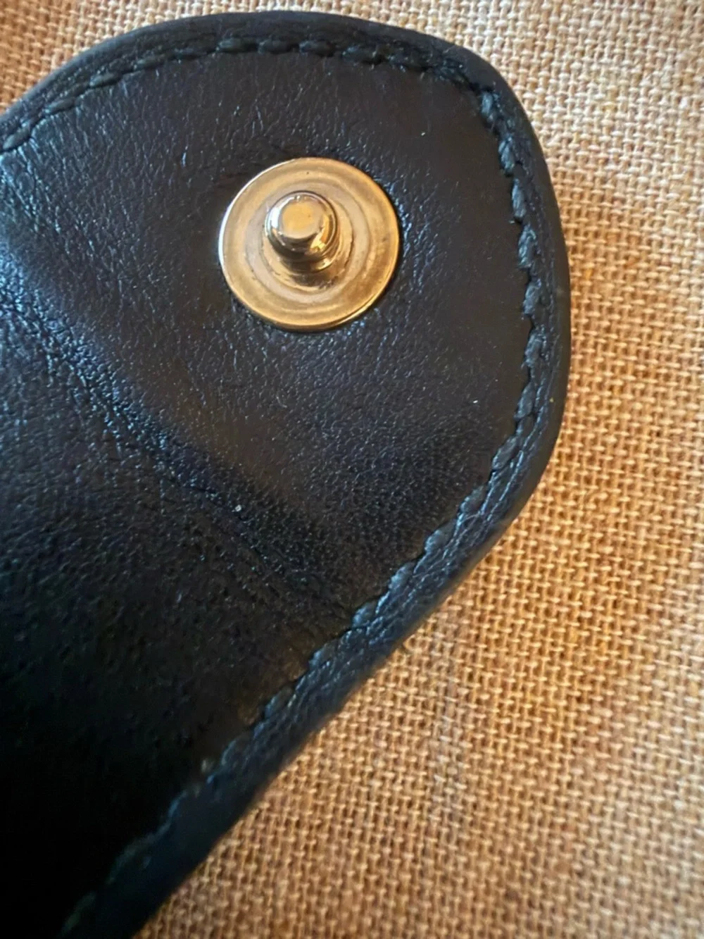 Gucci Guccissima Heart French Flap Wallet - Picture 13 of 16